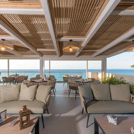 Lejlighedshotel Anemona 2*